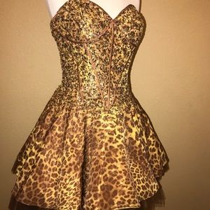 Jovani Leopard print puffy dress